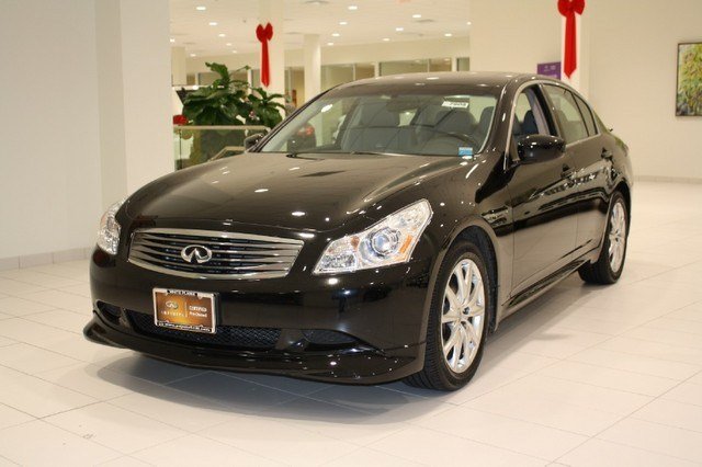 Infiniti G37x 2009 photo 4