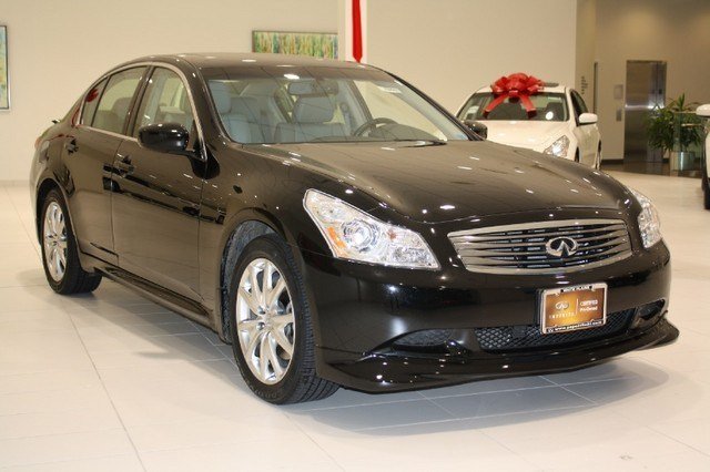 Infiniti G37x Base Unspecified