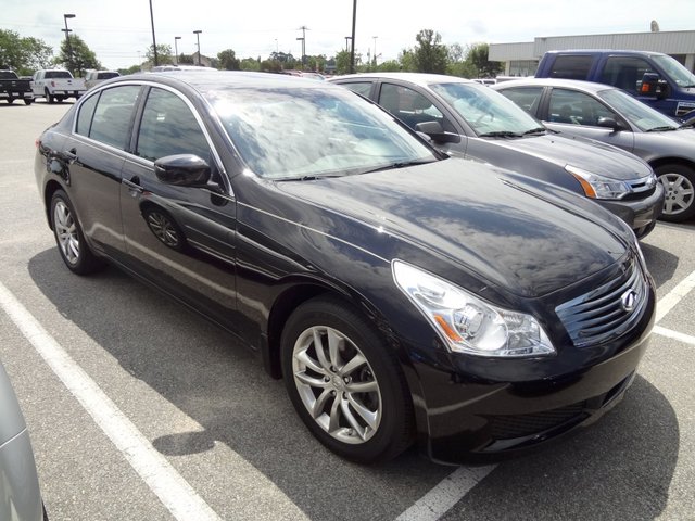 Infiniti G37x 2009 photo 1