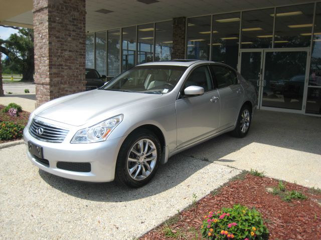 Infiniti G37x 2009 photo 19