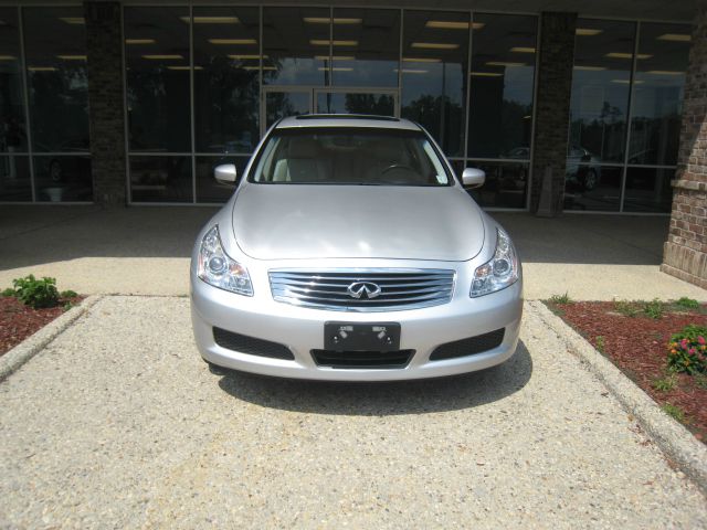 Infiniti G37x 2009 photo 21