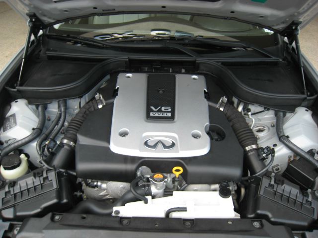 Infiniti G37x 2009 photo 22