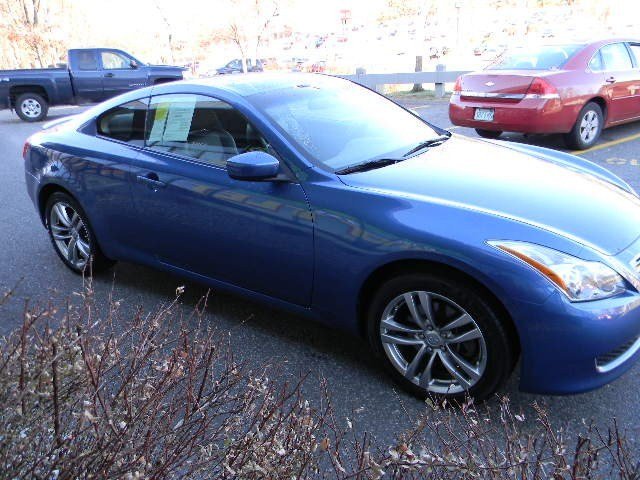 Infiniti G37x 2009 photo 1