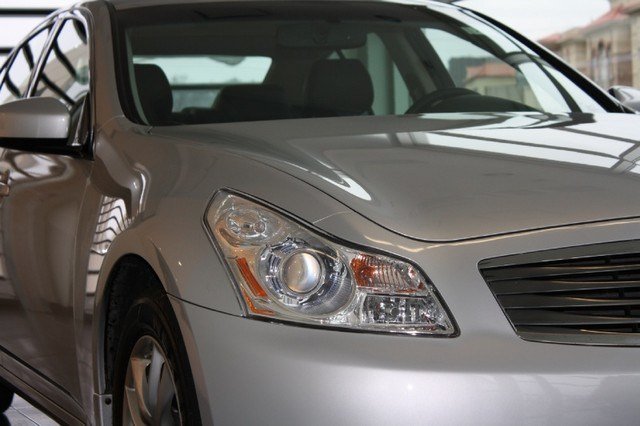 Infiniti G37x 2009 photo 1