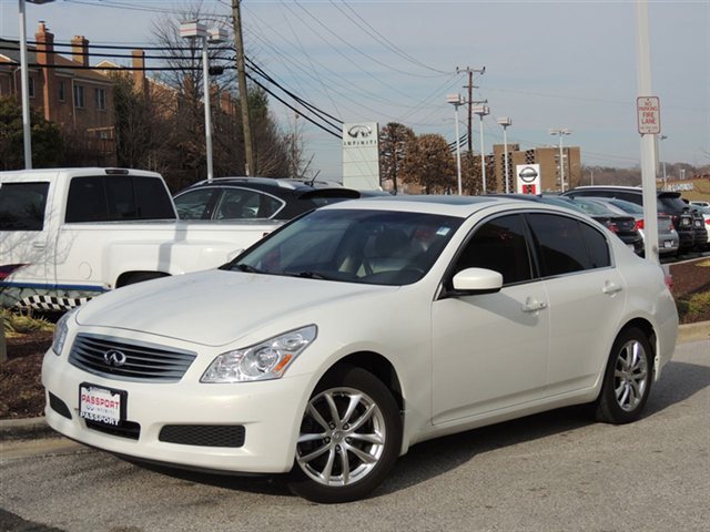 Infiniti G37x 2009 photo 1