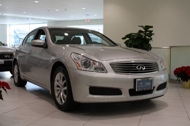 Infiniti G37x Base Unspecified