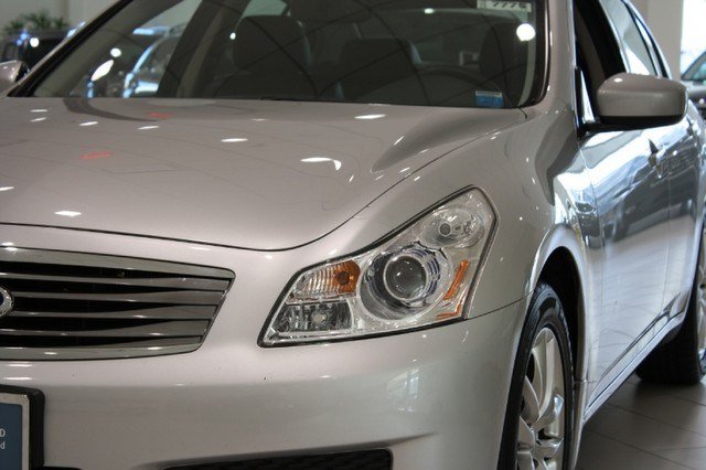 Infiniti G37x 2009 photo 5