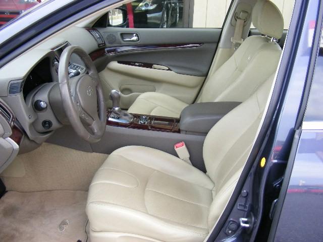 Infiniti G37x 2009 photo 5