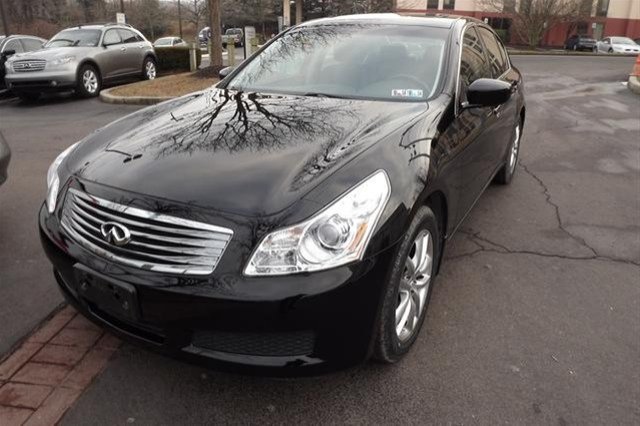 Infiniti G37x 2009 photo 1