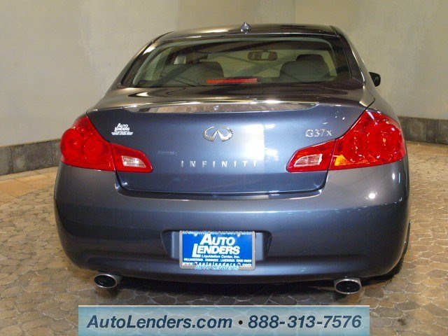 Infiniti G37x 2009 photo 5