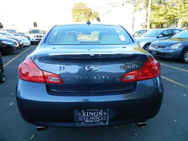 Infiniti G37x 2009 photo 5