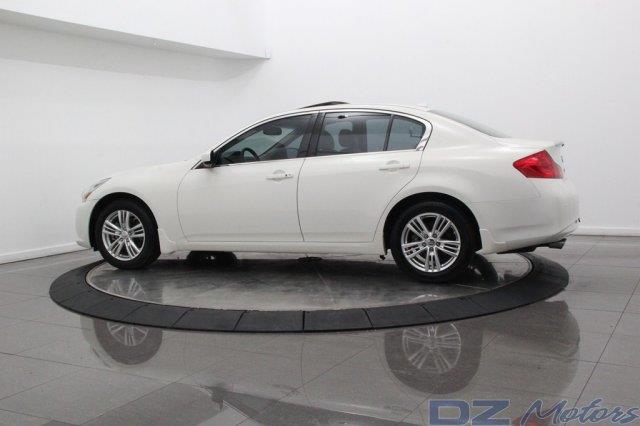 Infiniti G37x 2011 photo 109