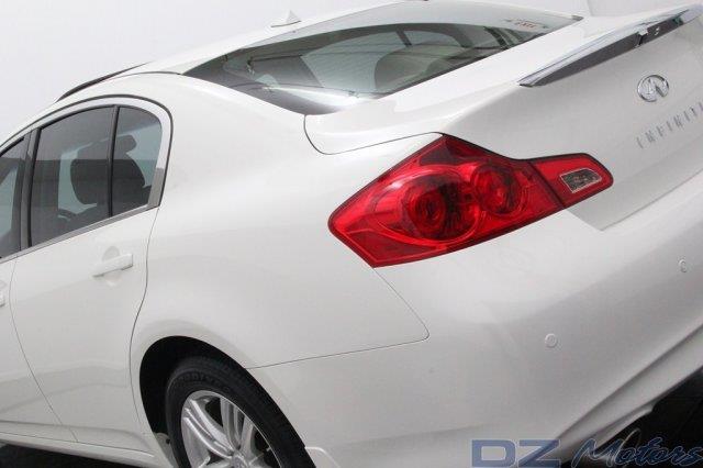 Infiniti G37x 2011 photo 110