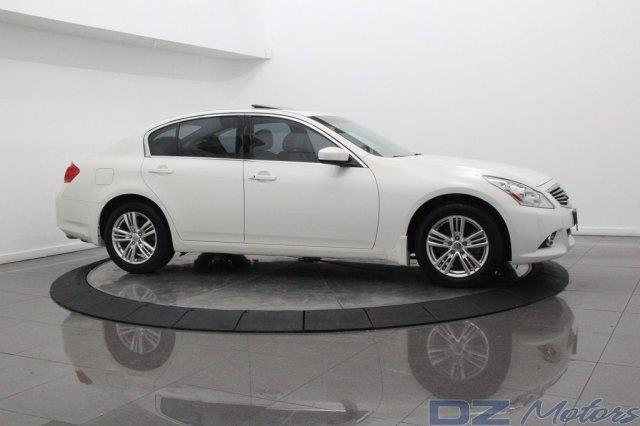 Infiniti G37x 2011 photo 122