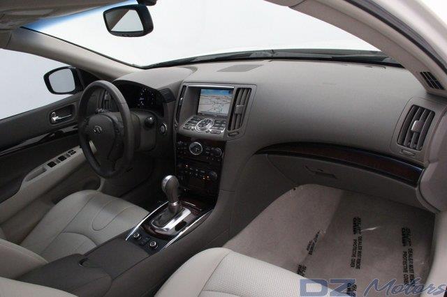 Infiniti G37x 2011 photo 123