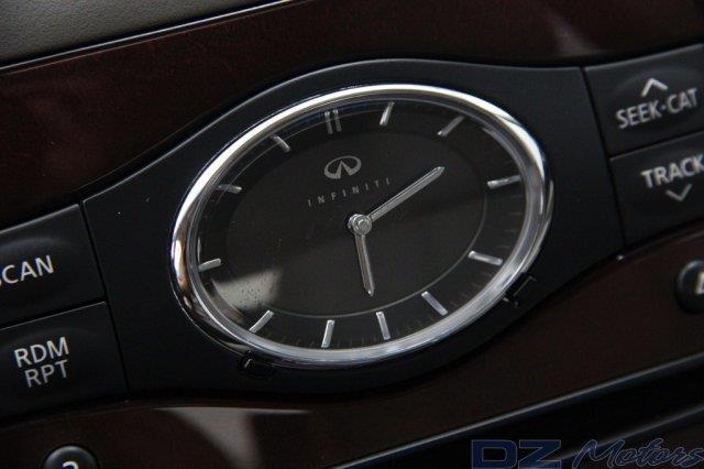 Infiniti G37x 2011 photo 47