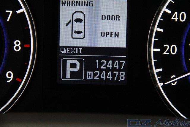 Infiniti G37x 2011 photo 54