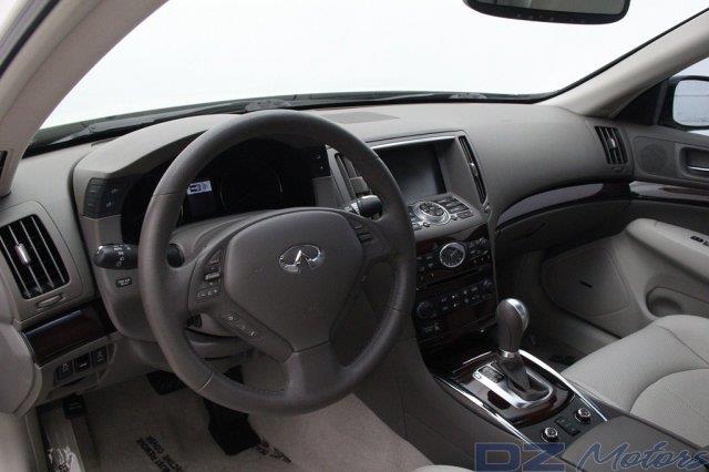 Infiniti G37x 2011 photo 58