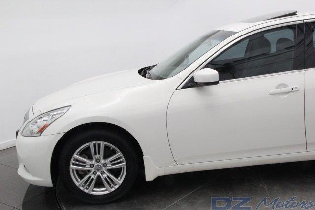 Infiniti G37x 2011 photo 72