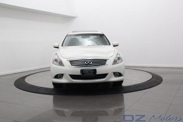 Infiniti G37x 2011 photo 82