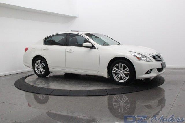 Infiniti G37x 2011 photo 87