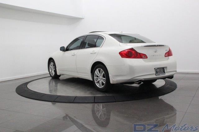 Infiniti G37x 2011 photo 95