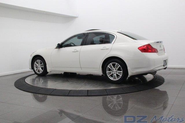 Infiniti G37x 2011 photo 97