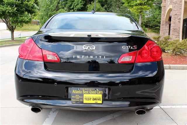 Infiniti G37x 2011 photo 20