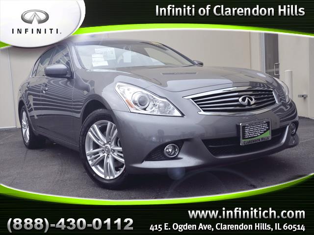 Infiniti G37x 2013 photo 4