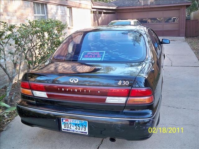 Infiniti I30 1996 photo 5