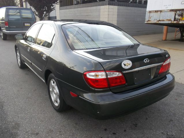 Infiniti I30 2000 photo 1