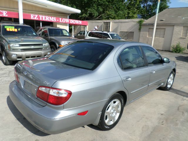 Infiniti I30 2000 photo 18