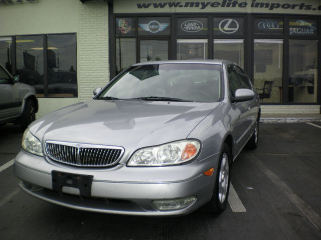 Infiniti I30 2001 photo 1