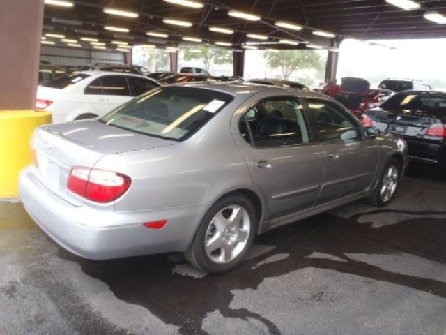 Infiniti I30 2001 photo 7