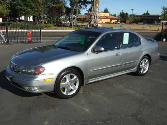 Infiniti I30 2001 photo 3