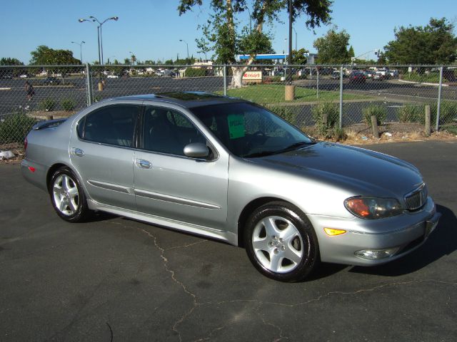 Infiniti I30 2001 photo 4