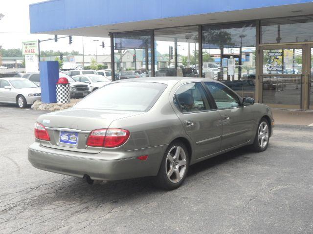 Infiniti I30 2001 photo 3