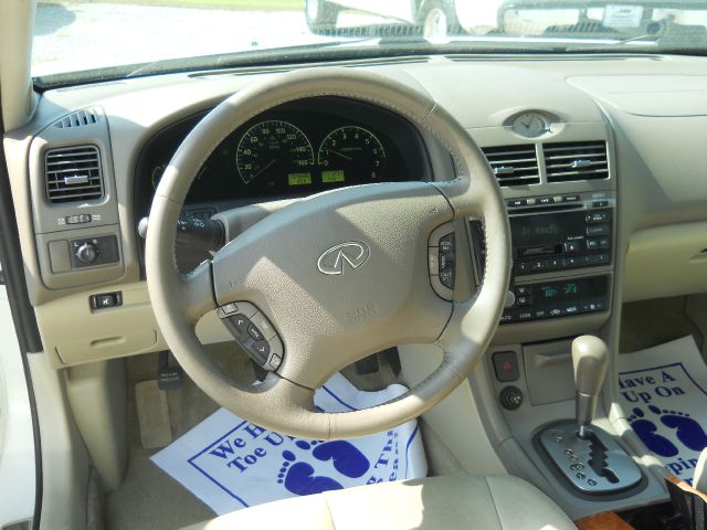 Infiniti I35 2002 photo 4