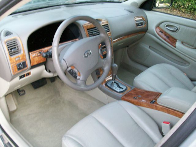 Infiniti I35 2002 photo 1