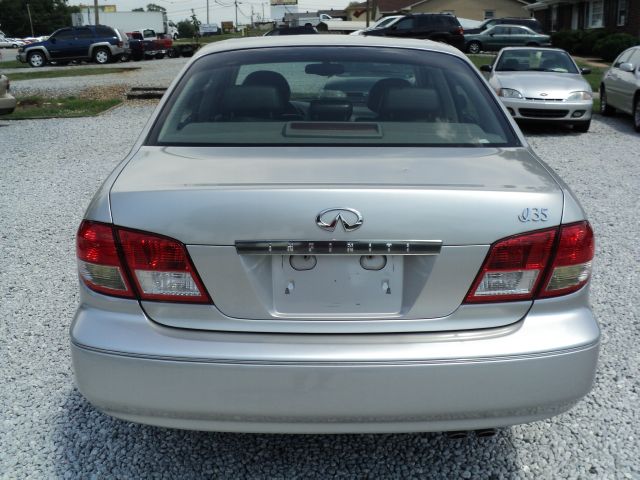 Infiniti I35 2002 photo 3