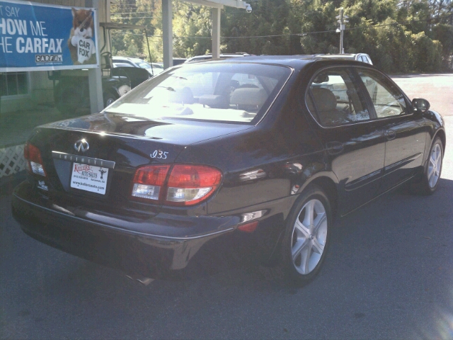 Infiniti I35 2002 photo 3