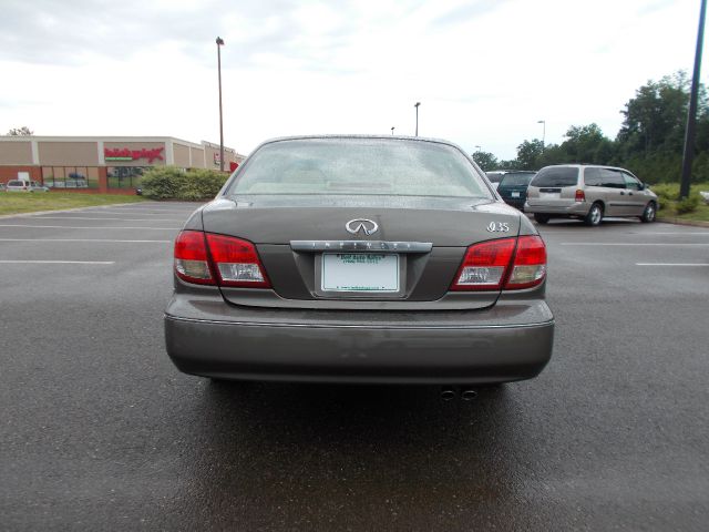 Infiniti I35 2003 photo 1