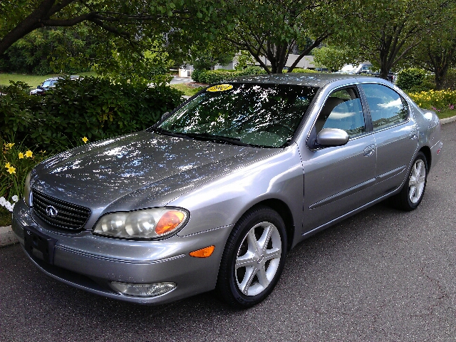 Infiniti I35 2003 photo 2