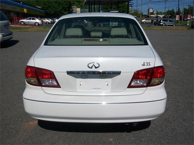 Infiniti I35 2003 photo 4