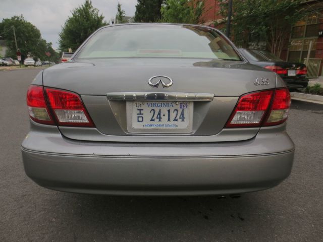 Infiniti I35 2004 photo 1