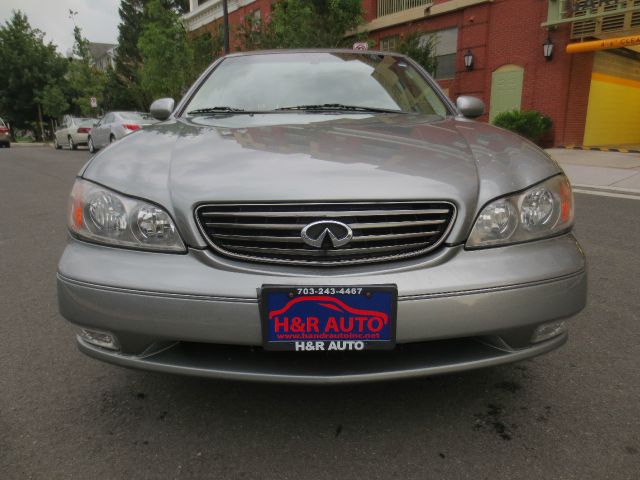 Infiniti I35 2004 photo 3