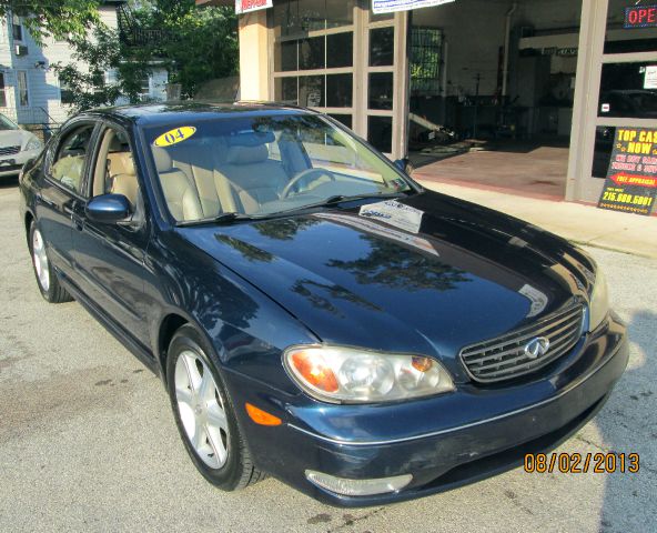 Infiniti I35 2004 photo 2