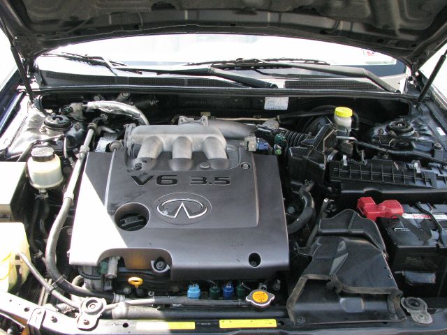 Infiniti I35 2004 photo 22