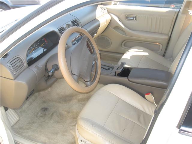 Infiniti J30 2005 photo 3