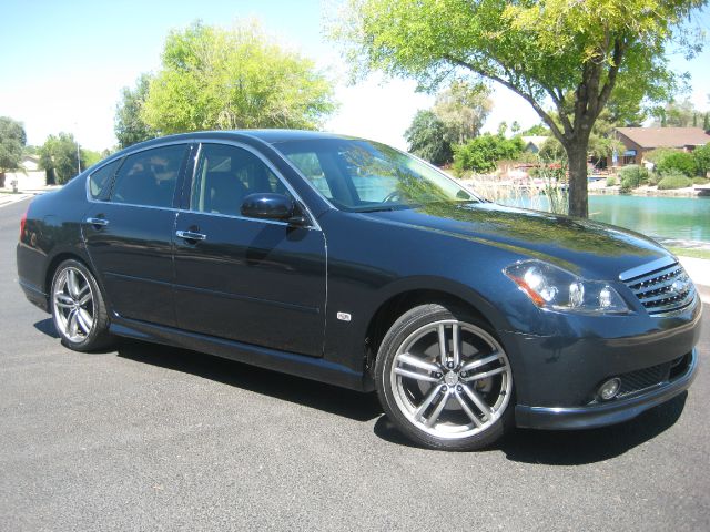 Infiniti M35 2006 photo 3